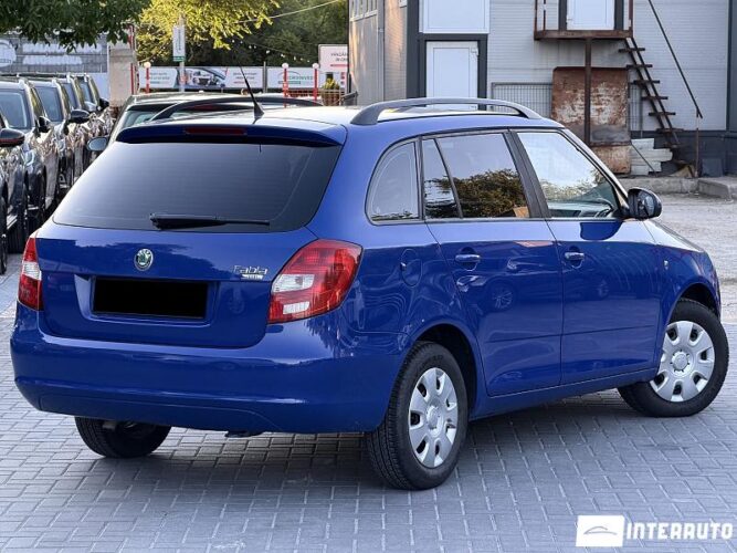 Skoda Fabia 30 skoda Fabia 2009