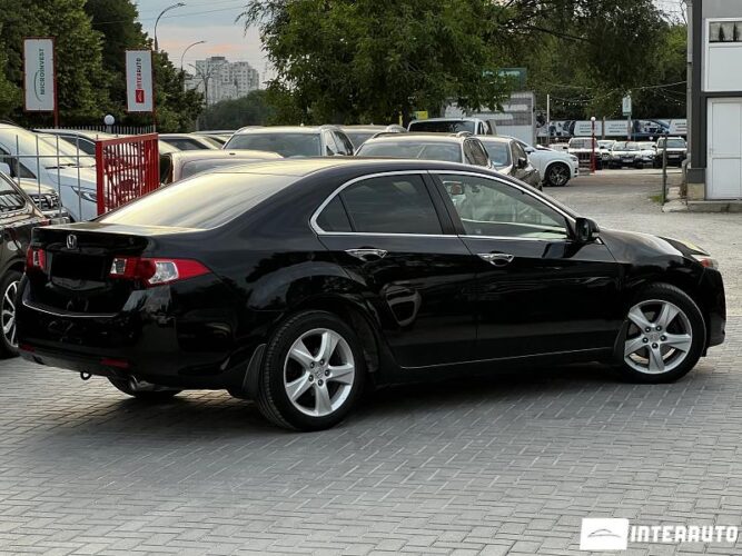 Honda Accord 32 honda Accord 2010