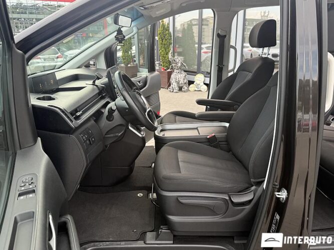 hyundai Staria 2023