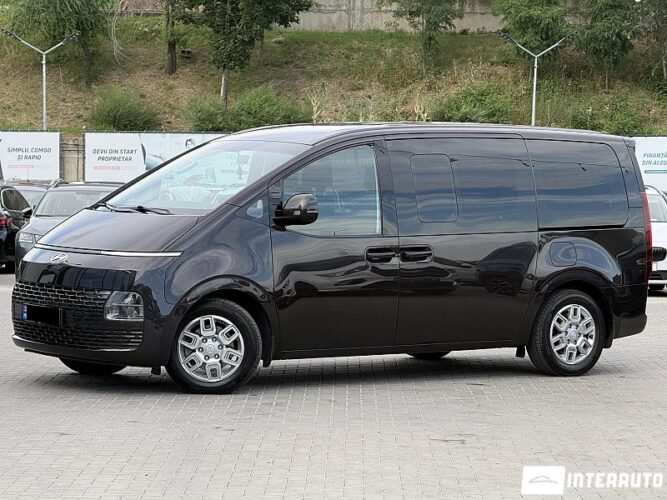 hyundai Staria 2023