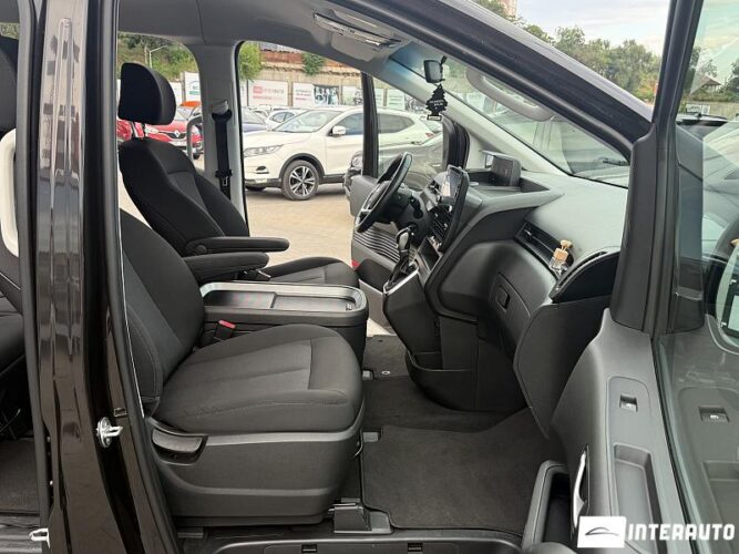 hyundai Staria 2023