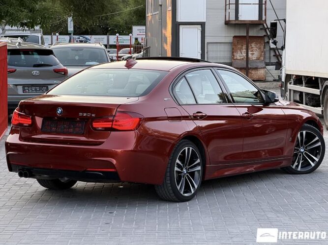 BMW 330E 33 bmw 330E 2018