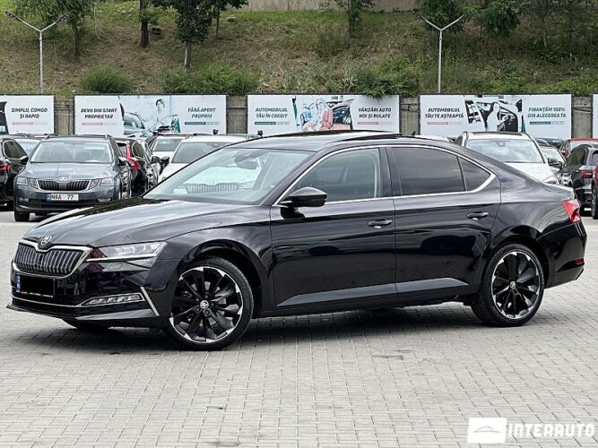Skoda Superb 36 skoda Superb 2020