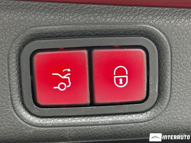 Mercedes E 300 52 mercedes E 300 2016