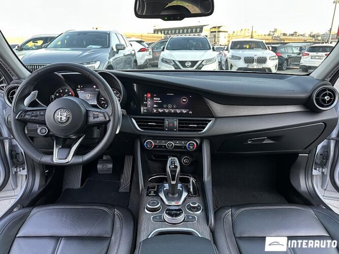 alfa romeo Giulia 2021