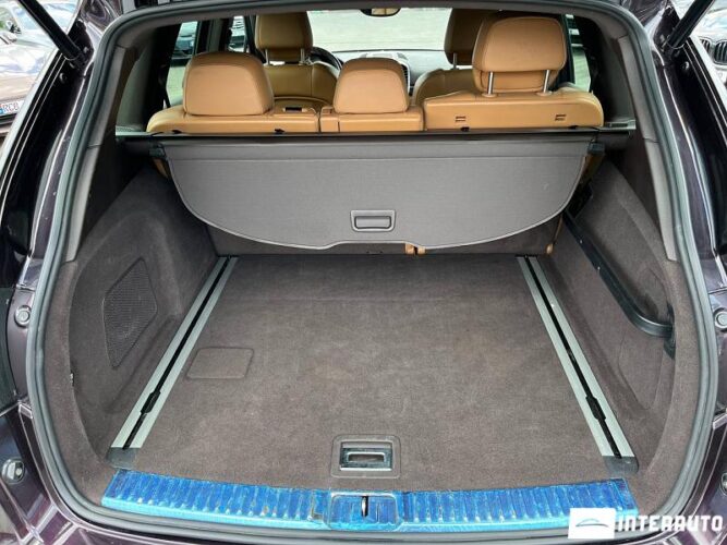 Porsche Cayenne S Hybrid 52 porsche Cayenne S Hybrid 2012