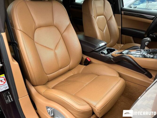Porsche Cayenne S Hybrid 39 porsche Cayenne S Hybrid 2012