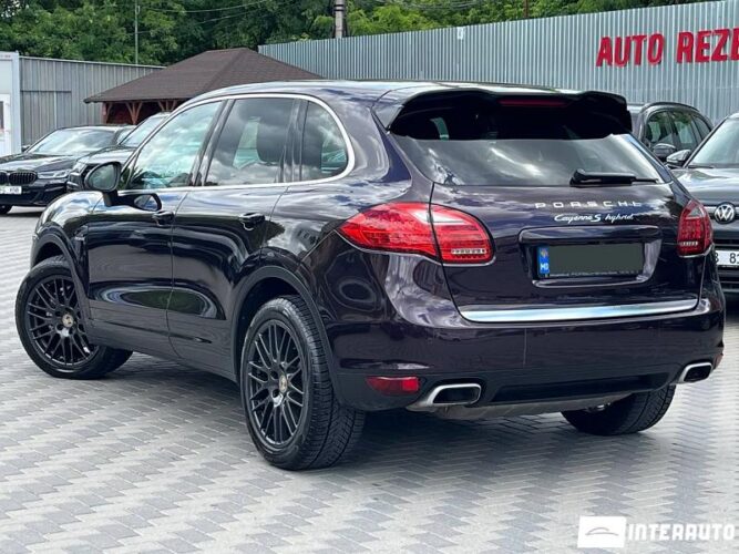 Porsche Cayenne S Hybrid 36 porsche Cayenne S Hybrid 2012