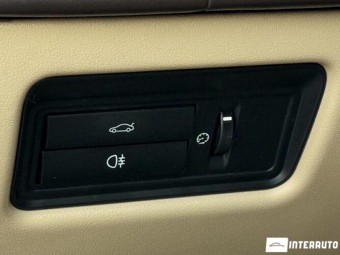 jaguar XJ 2016