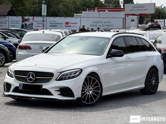 Mercedes C 300 2019 doar la InterAuto