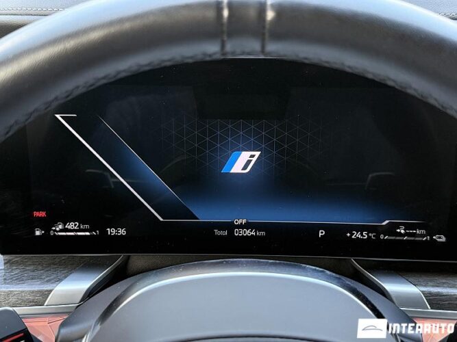 bmw 750e XDrive 2024