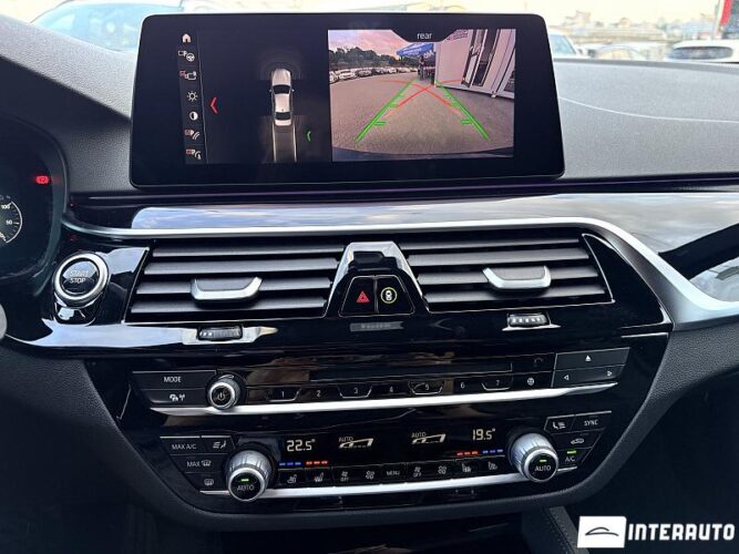 BMW 530e 44 bmw 530e 2018