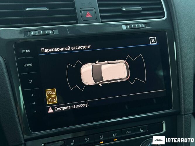 volkswagen e-Golf 2020