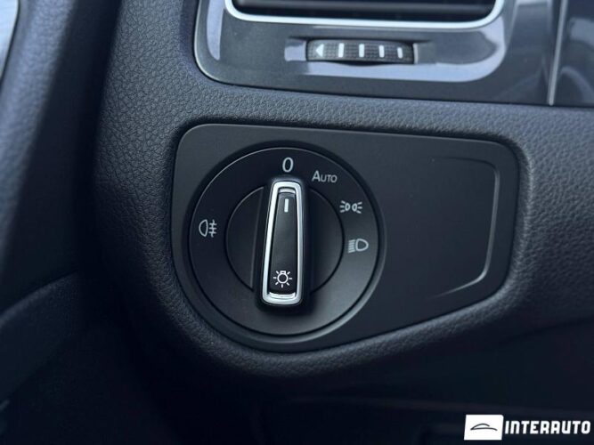 volkswagen e-Golf 2020