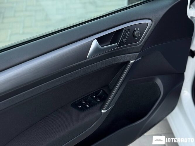 volkswagen e-Golf 2020