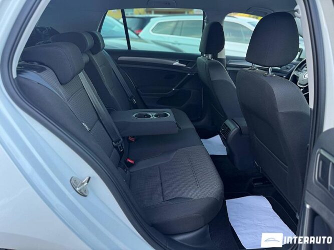 volkswagen e-Golf 2020