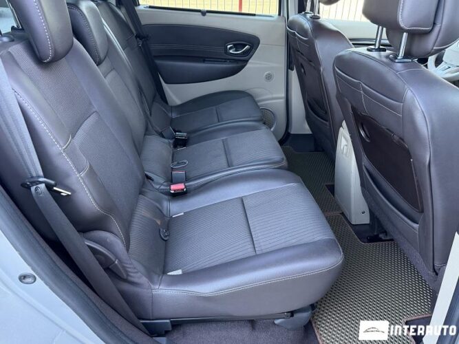 Renault Scenic 48 renault Scenic 2010