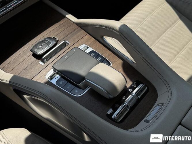 mercedes GLS 400 2021