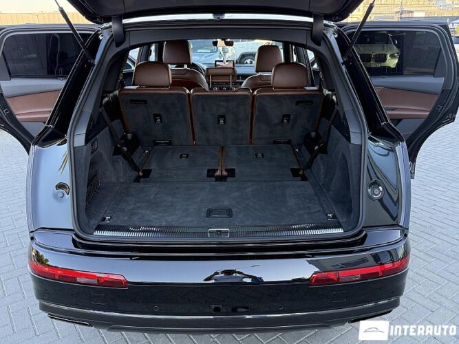 Audi Q7 61 audi Q7 2017