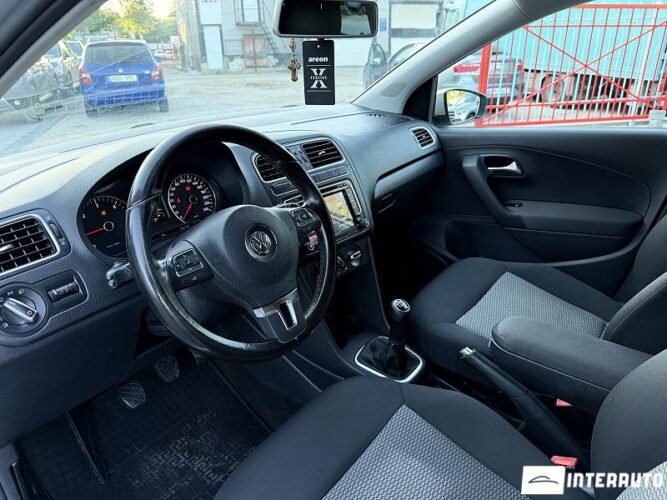 Volkswagen Polo 34 volkswagen Polo 2011