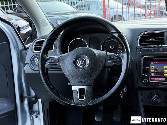 Volkswagen Polo 40 volkswagen Polo 2011