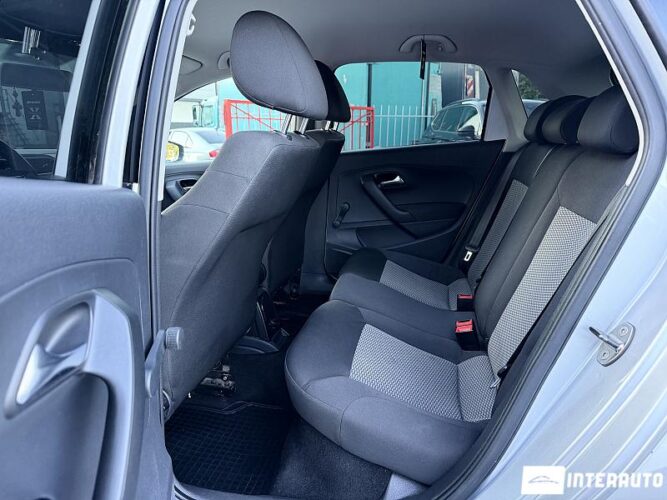 Volkswagen Polo 36 volkswagen Polo 2011