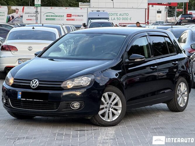 Volkswagen Golf 2011 doar la InterAuto