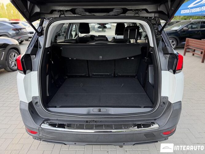 peugeot 5008 2020