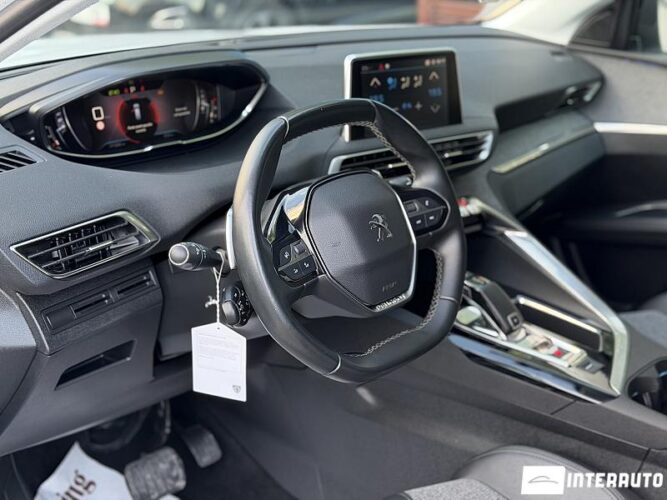 peugeot 5008 2020
