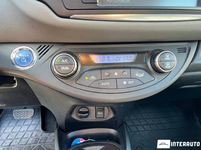 toyota Yaris 2016