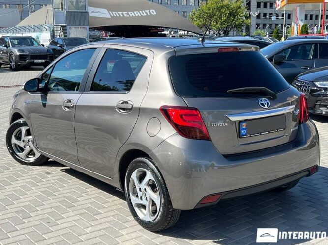 toyota Yaris 2016