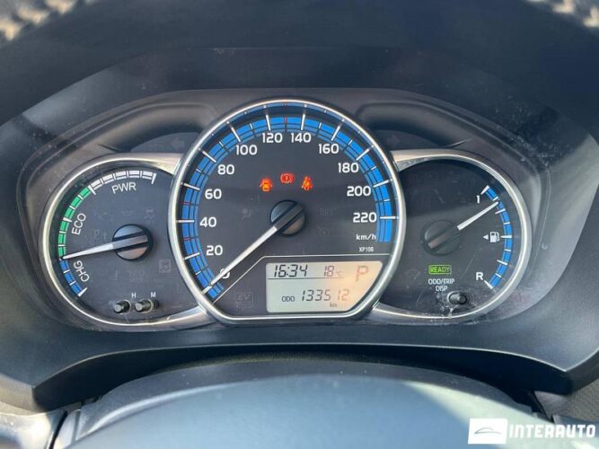 toyota Yaris 2016