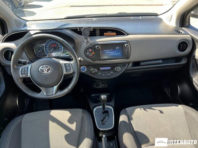 toyota Yaris 2016
