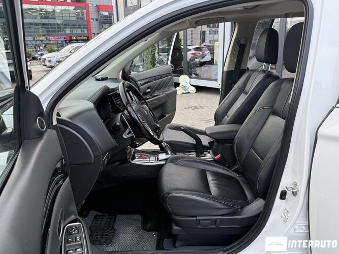 Mitsubishi Outlander 39 mitsubishi Outlander 2015