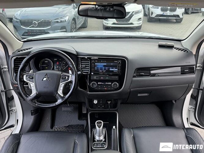 Mitsubishi Outlander 40 mitsubishi Outlander 2015