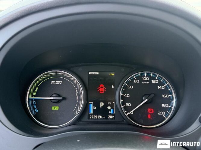 Mitsubishi Outlander 42 mitsubishi Outlander 2015