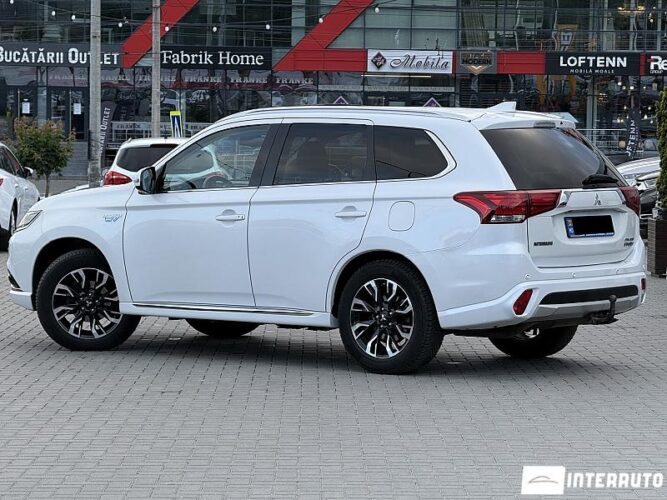 Mitsubishi Outlander 38 mitsubishi Outlander 2015