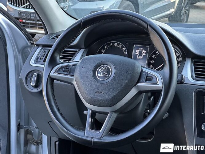 Skoda Rapid 36 skoda Rapid 2015