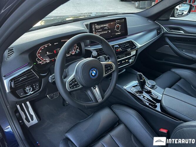 BMW 530e 39 bmw 530e 2021
