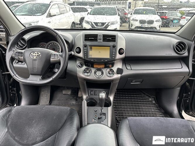 Toyota Rav-4 38 toyota Rav-4 2011