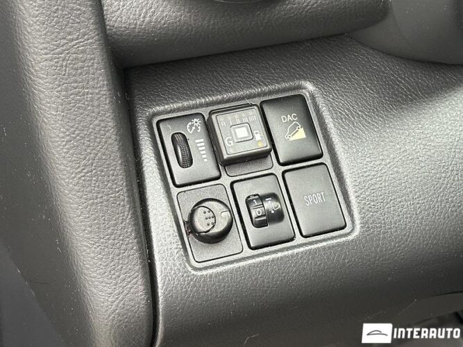 Toyota Rav-4 51 toyota Rav-4 2011