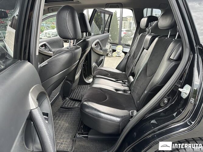 Toyota Rav-4 44 toyota Rav-4 2011