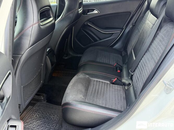 Mercedes GLA 220 47 mercedes GLA 220 2014