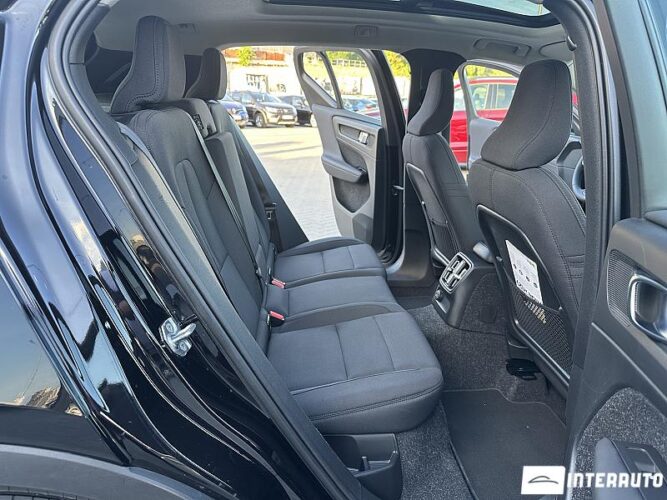 Volvo XC 40 51 volvo XC 40 2020