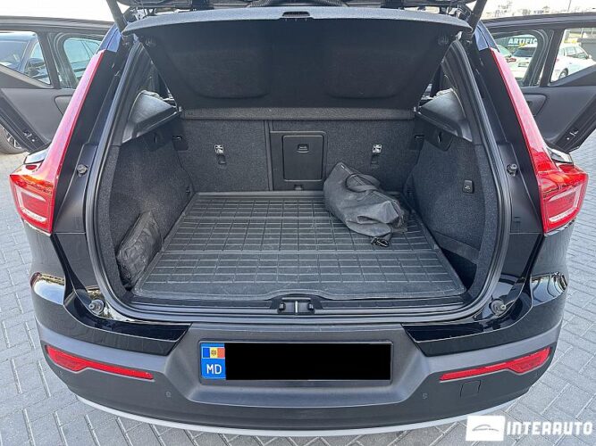 Volvo XC 40 57 volvo XC 40 2020