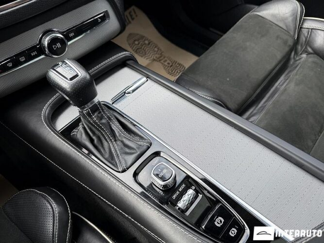 volvo XC 90 2016
