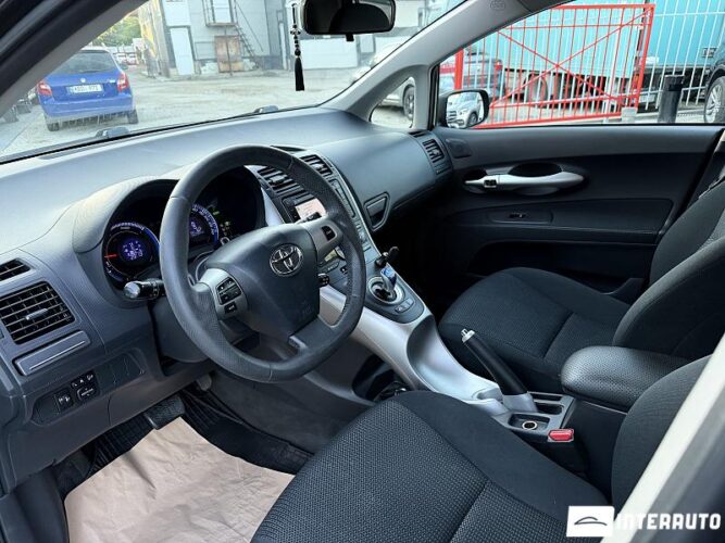 Toyota Auris 31 toyota Auris 2011