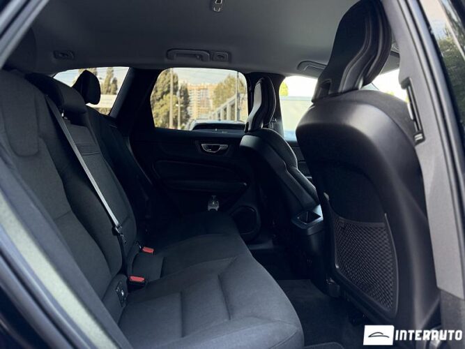 volvo XC 60 2021