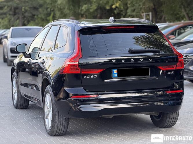 volvo XC 60 2021