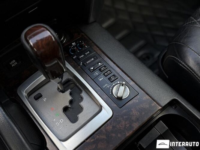 Toyota Land Cruiser 48 toyota Land Cruiser 2013